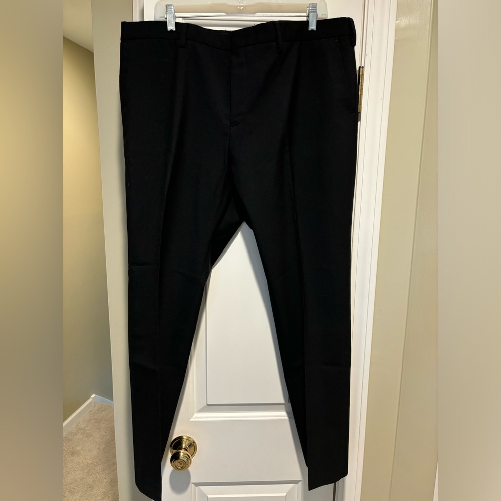 Edward’s men’s pants style #2733, black size 38 x 30.